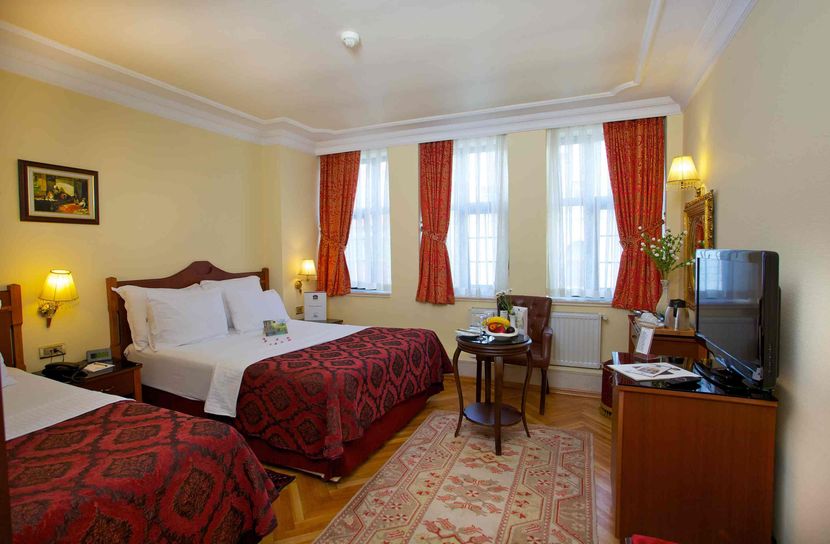 Amber Hotel - 6