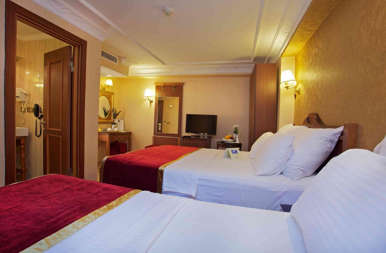 Amber Hotel - 9