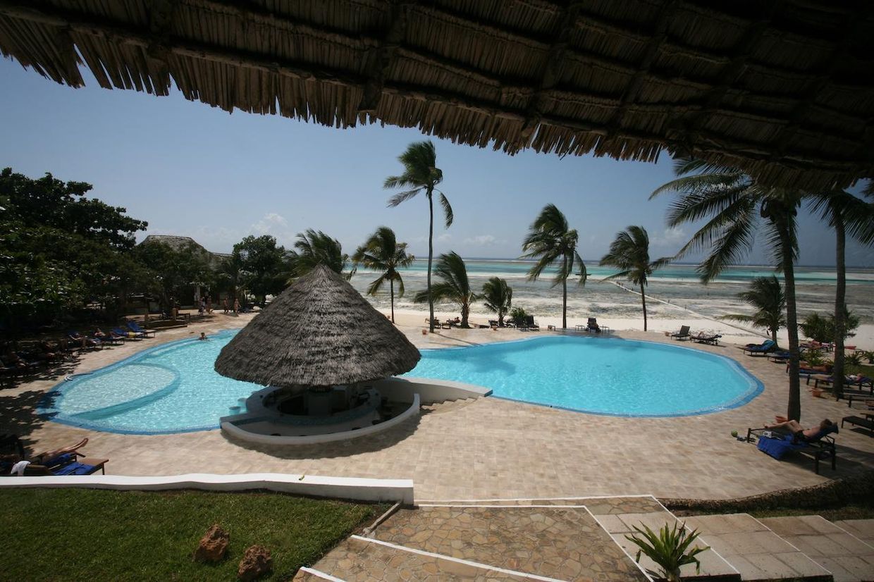 KARAFUU BEACH RESORT & SPA - 28
