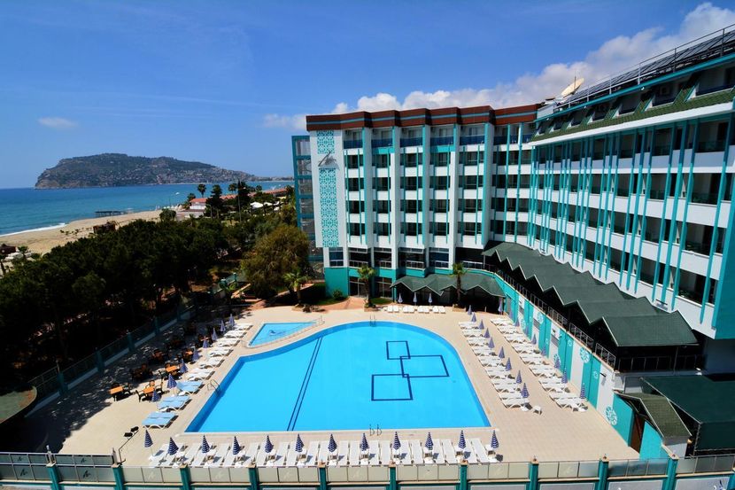 Ananas Hotel - 1