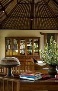 KOMANEKA AT TANGGAYUDA - 13