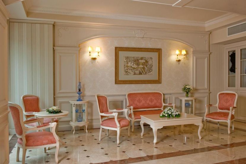 The And Hotel - 6