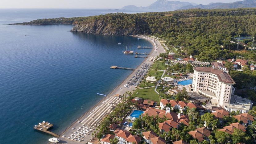 Fun & Sun Smart Akman Beach (ex. Marvida Hotel Akman Park) - 1