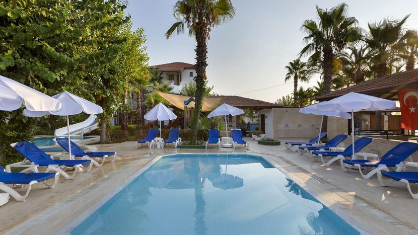 Fun & Sun Smart Akman Beach (ex. Marvida Hotel Akman Park) - 3