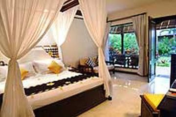 LEGIAN BEACH HOTEL - 4