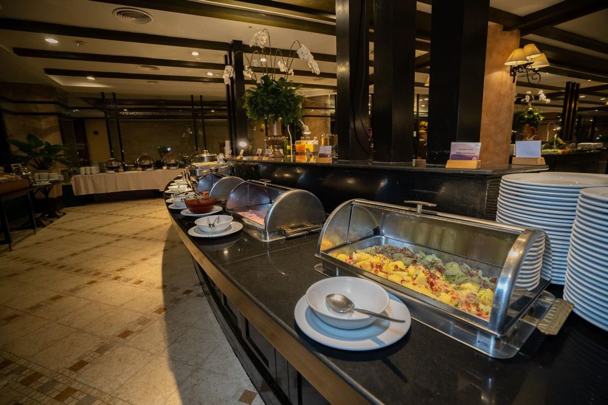 LONG BEACH GARDEN AND PAVILION HOTEL - 17