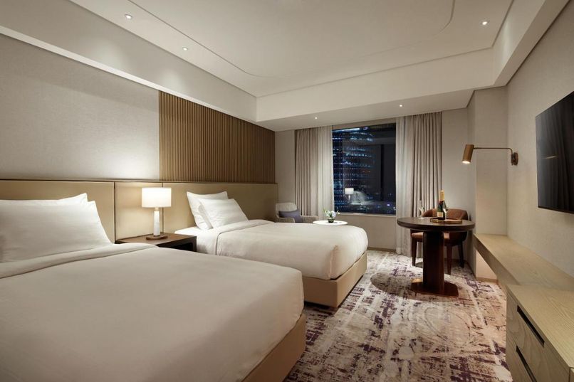 LOTTE HOTEL WORLD - 5