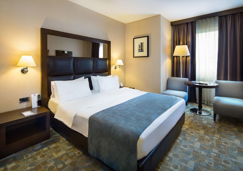 Midtown Hotel - 5