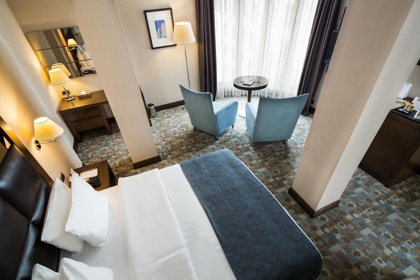 Midtown Hotel - 6
