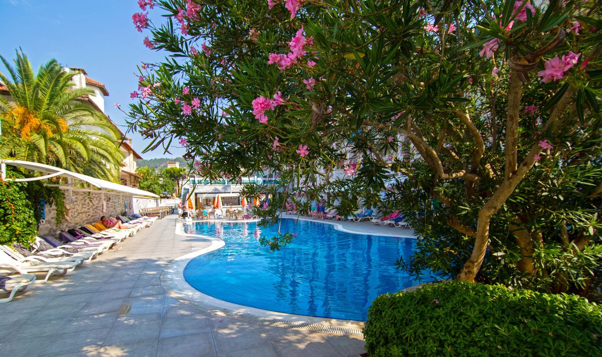 Mirage World Hotel - 19