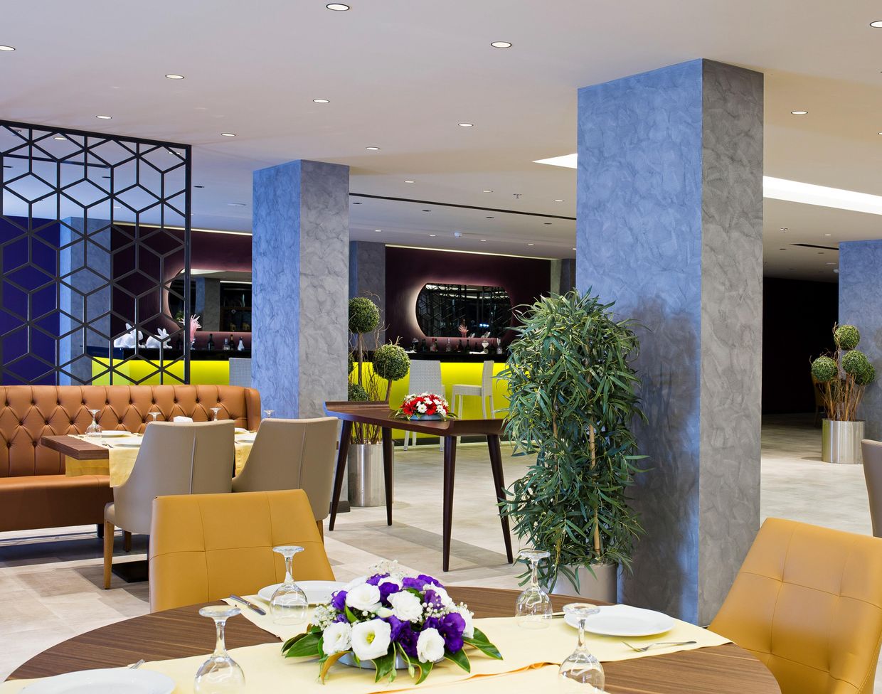 Mirage World Hotel - 7