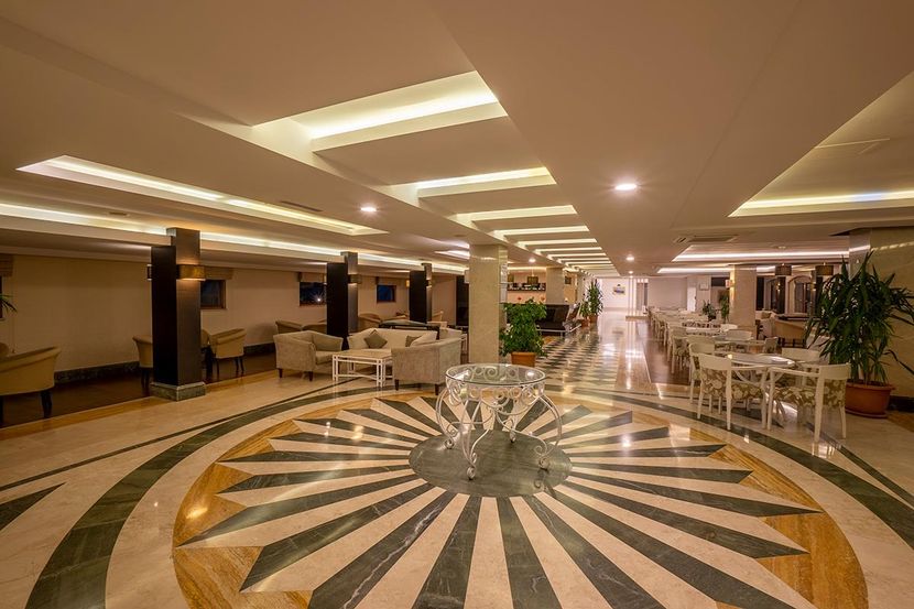 Monachus Hotel & Spa - 5