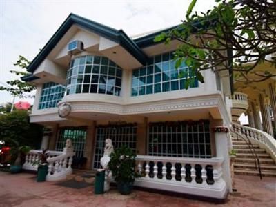 PARADISE GARDEN HOTEL & CONVENTION CENTER - 3