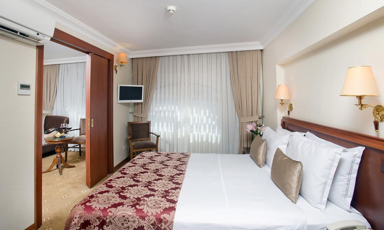 Orient Express Hotel - 14