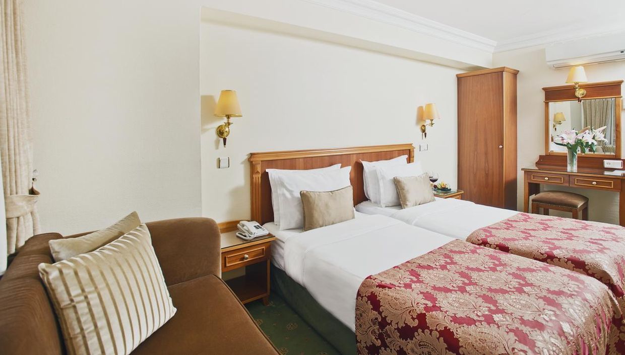 Orient Express Hotel - 19