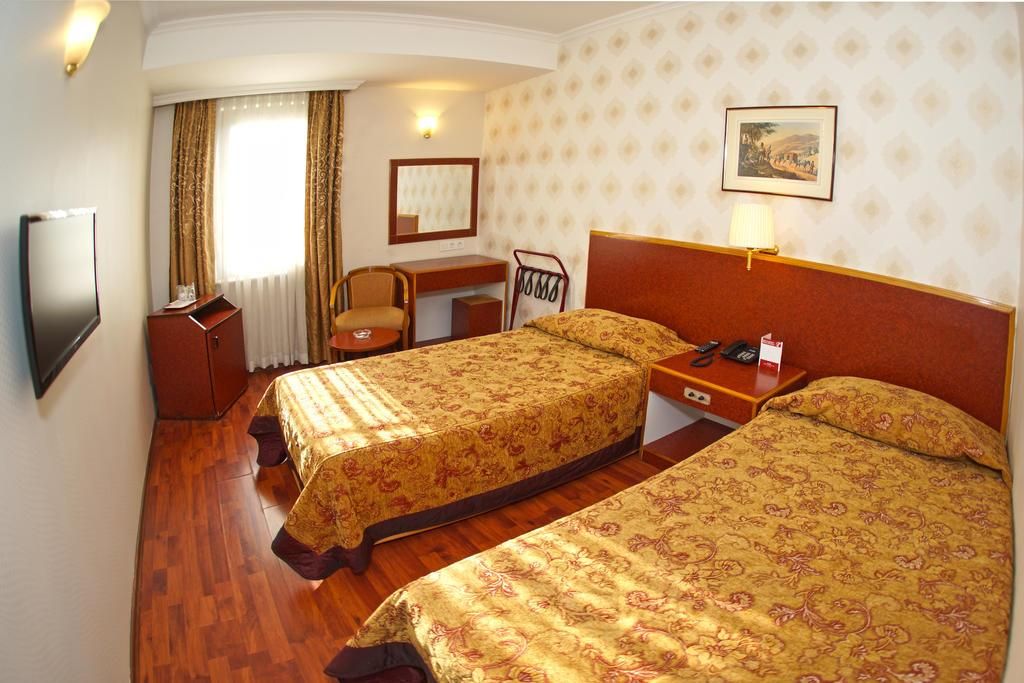 Orient Mintur Hotel - 13