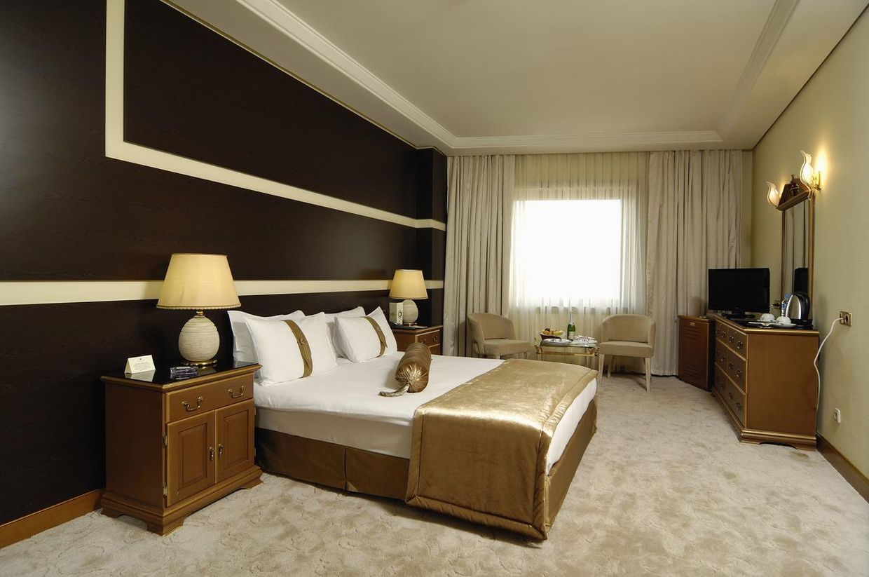 Crowne Plaza Istanbul Ortakoy Bosphorus, an Ihg Hotel - 9