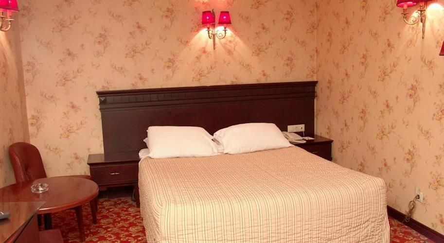 Pera Rose Hotel - 22