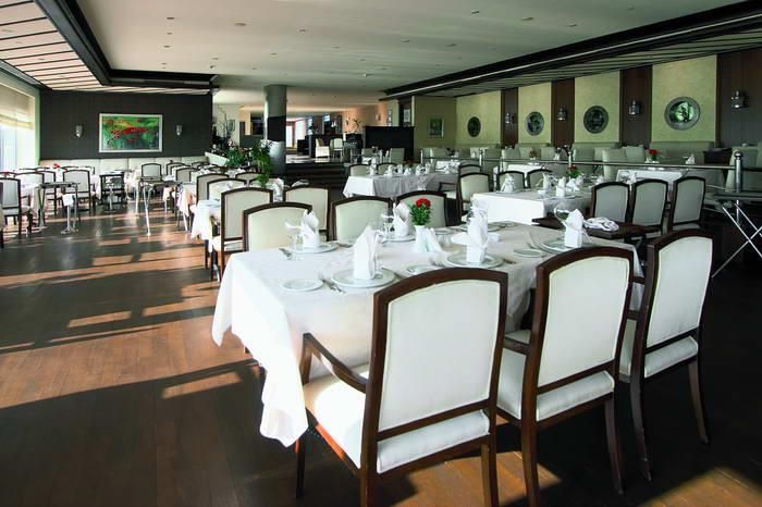 Renaissance Polat Istanbul Hotel - 3