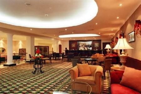 RADISSON BLU - 4