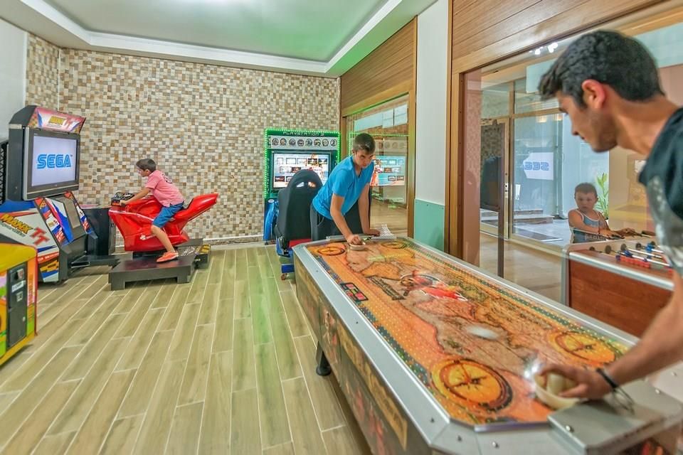 Royal Atlantis Spa & Resort - 11