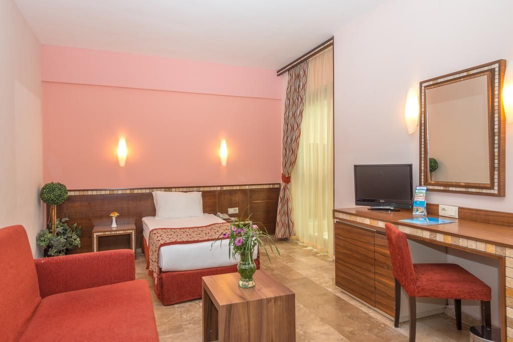 Royal Atlantis Spa & Resort - 26