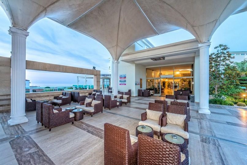 Royal Atlantis Spa & Resort - 4