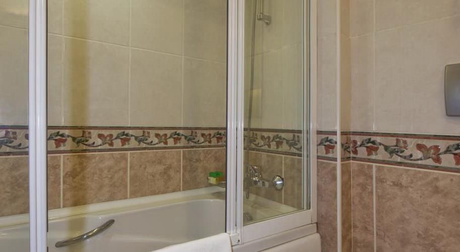 Seven Hills Hotel - 11