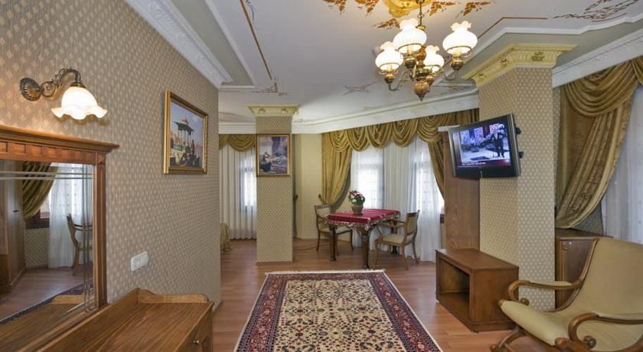 Seven Hills Hotel - 19