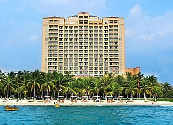 SANYA SHENGYI SEAVIEW HOTEL (ex. SHENGYI HOLIDAY VILLA HOTEL SANYA) - 1