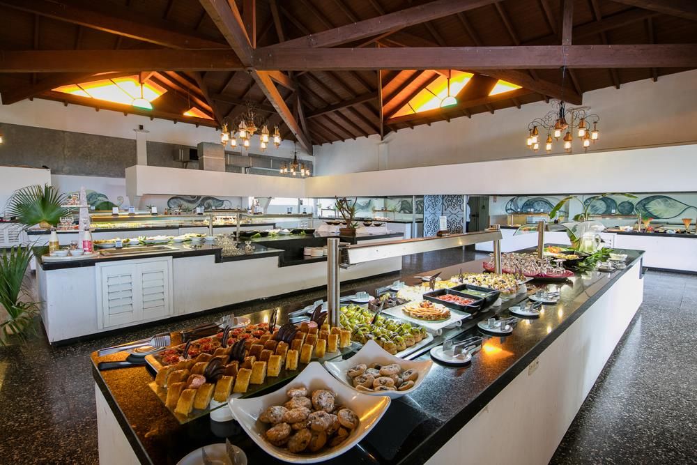 SOL TURQUESA BEACH - 12