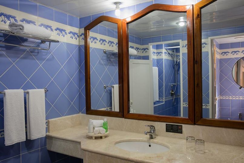 SOL TURQUESA BEACH - 6