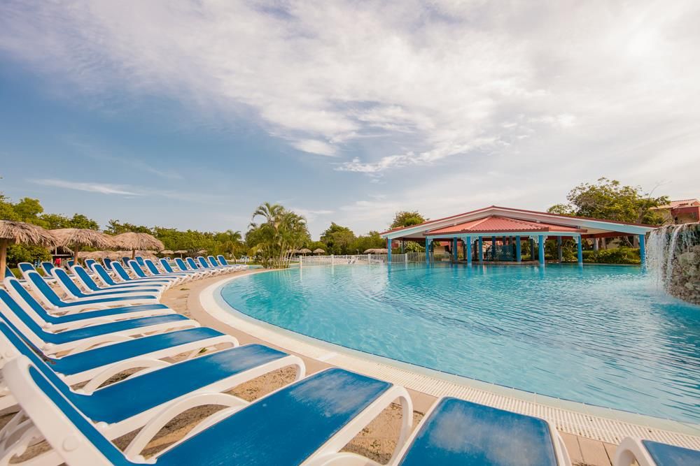 SOL TURQUESA BEACH - 9