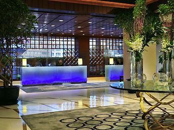 RADISSON HYLAND HOTEL (ex. SOFITEL HYLAND) - 5