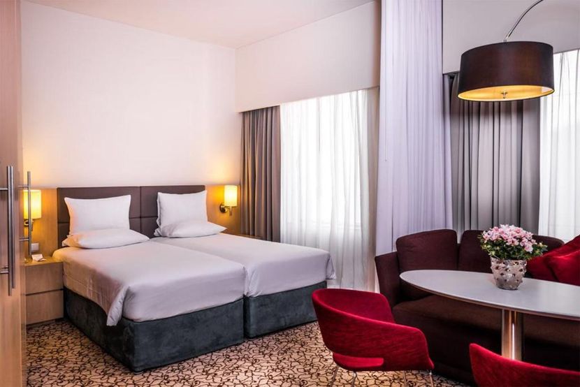 NOVOTEL SUITES DUBAI MALL AVENUE DUBAI HOTEL (ex. NOVOTEL SUITES DUBAI MALL OF THE EMIRATES) - 4