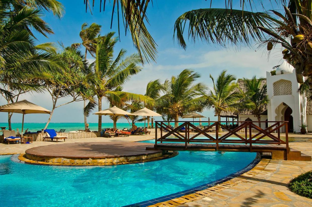 SULTAN SANDS ISLAND RESORT - 1
