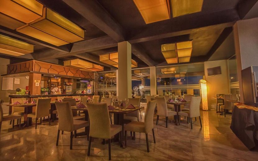 AVENRA BEACH HOTEL - 6