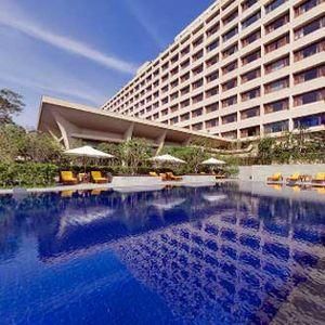 THE OBEROIS, NEW DELHI - 6
