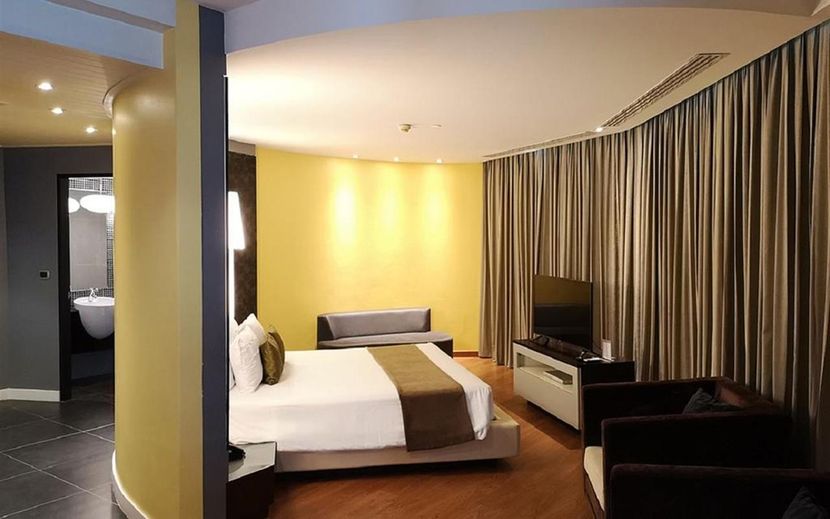 THE ZIGN HOTEL - 2