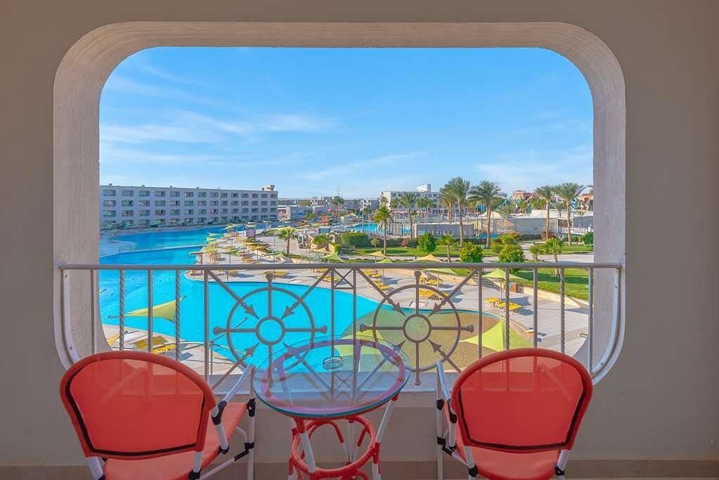 TITANIC RESORT & AQUA PARK - 38