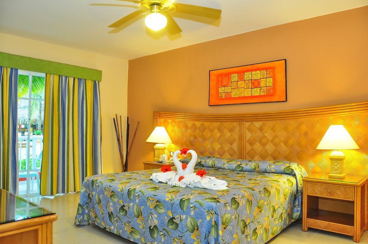 TROPICAL DELUXE PRINCESS - 2