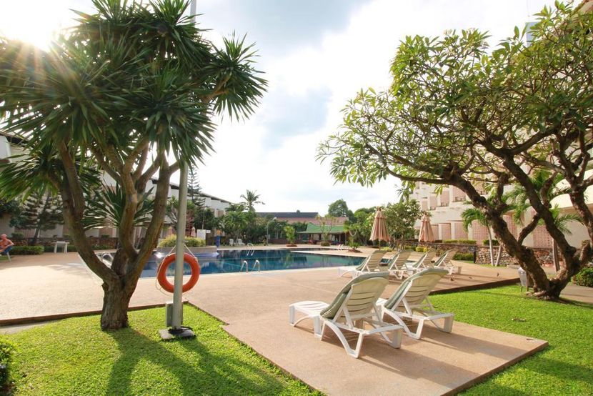 TROPICANA HOTEL - 1