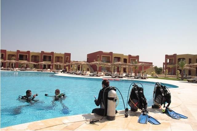 CASA BLUE BEACH RESORT - 2