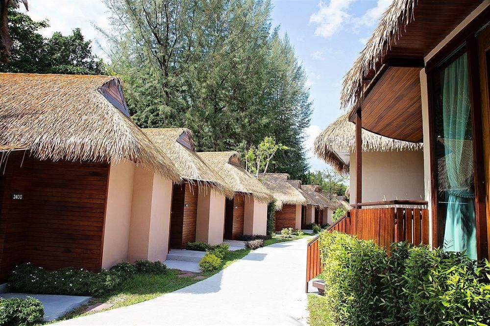 TUP KAEK SUNSET BEACH RESORT & SPA - 14