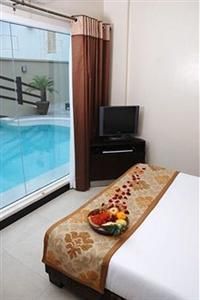 TWO SEASONS RESORT - 23