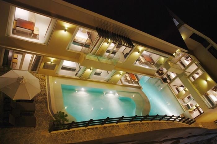 TWO SEASONS RESORT - 36