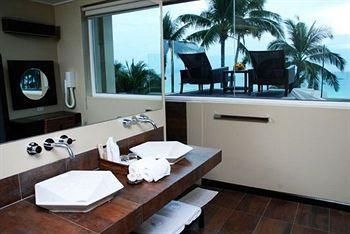 TWO SEASONS RESORT - 37