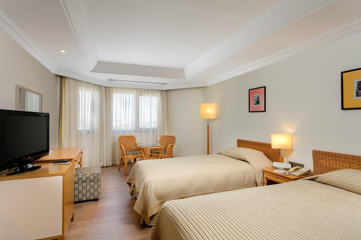 Xanadu Resort Hotel - 9