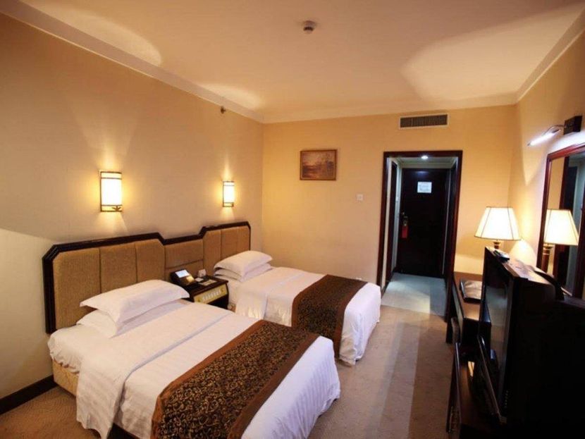 XIAO XIANG HOTEL (北京潇湘大厦 ) - 2