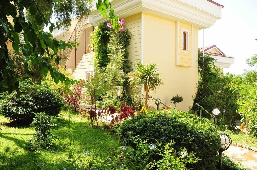 Yel Holiday Resort - 4